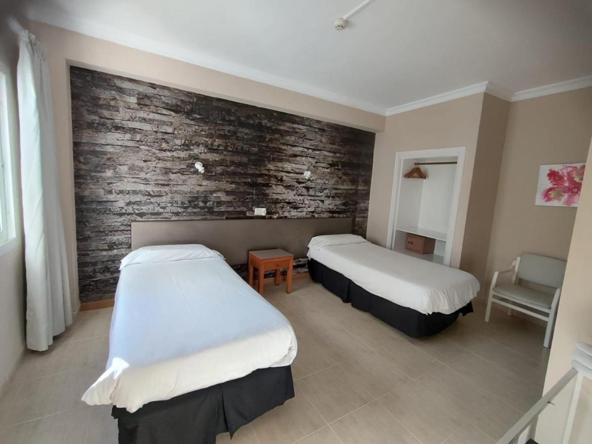 Pensión Mar Del Plata (adults Only) 2*